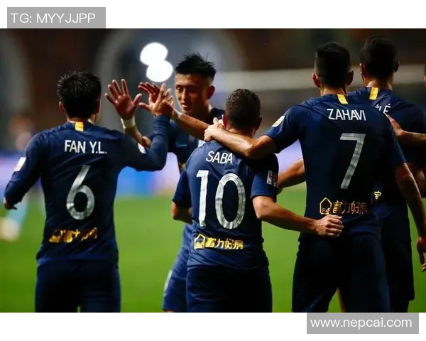 大连一方主场迎战广州富力激战在即期待精彩对决与精彩进球